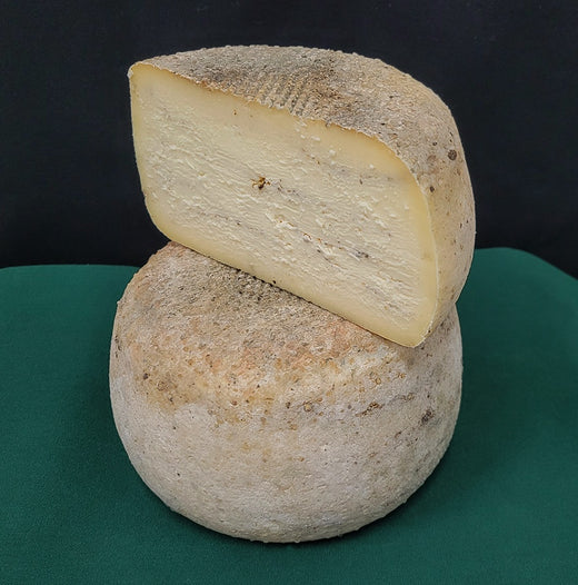 Black Pepper Caciotta